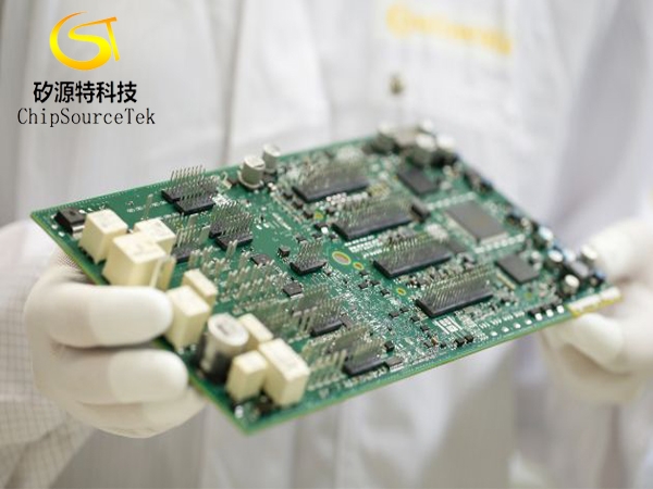 Chinese mainland semiconductor sales last year reached 192 billion 500 million US dollars, up year-on-year